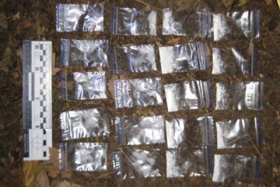 В одном из харьковских ТЦ юноша обустроил хранилище для «закладок»