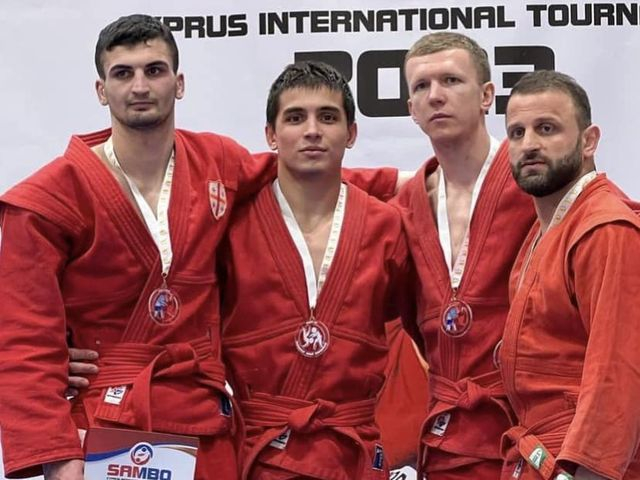 Харьковские спортсмены успешно выступили на этапе Кубка мира по самбо