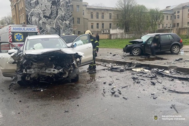 В Харькове в ДТП погиб водитель автомобиля «Volkswagen» и ранены еще четверо