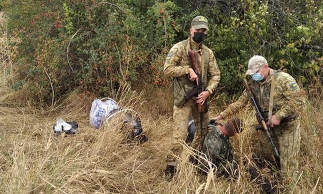 Харьковские пограничники задержали гражданина с контрабандным товаром