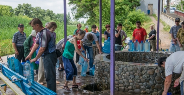 В Московском районе открыли источник после ремонта