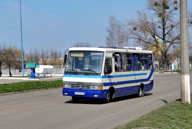 Отмена автобусных рейсов под Харьковом повлекла за собой массу неудобств