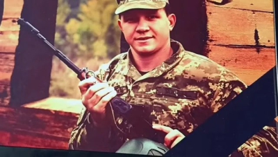 В Изюмской громаде простились с защитником Украины