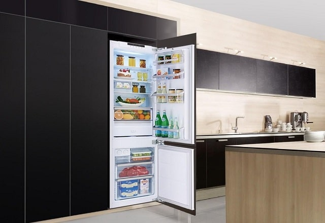 Стоит ли покупать встроенный холодильник Samsung?