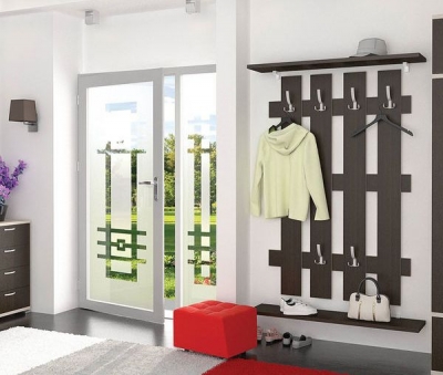 Вешалки в прихожую настенные: идеи для интерьера, фото