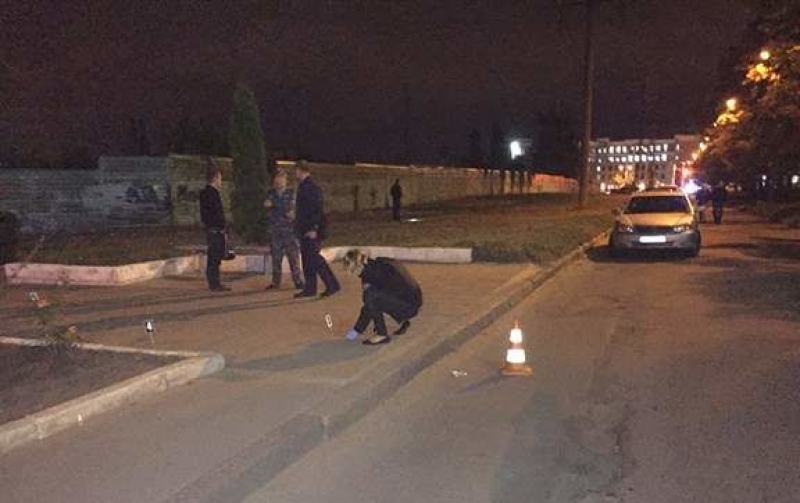 В ходе конфликта возле «Турбоатома» ранили человека: парень в тяжелом состоянии (фото, видео)