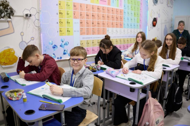 В подземной школе Холодногорского района открыли 8 новых кабинетов