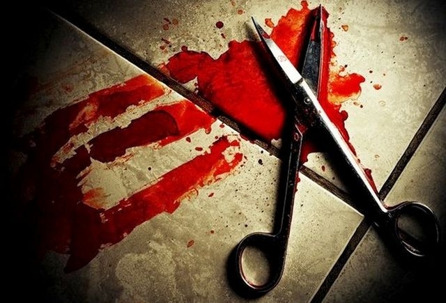 Житель Харькова едва не убил своего соседа ножницами