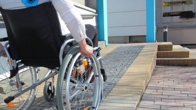Харьковчане указали, что город не приспособлен для людей с инвалидностью