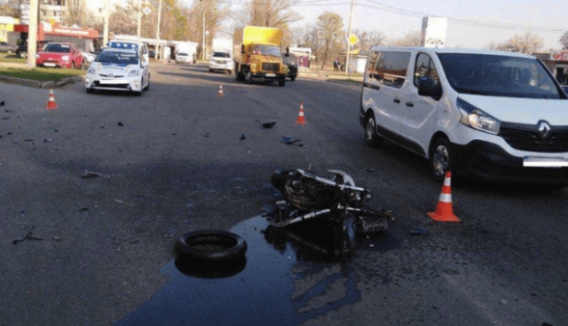 В дорожных авариях на Харьковщине погибли два человека