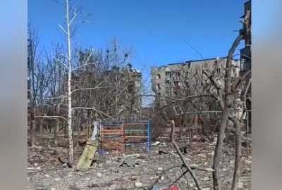 В Изюме во время вражеского обстрела рухнул дом – в подвале могли быть люди