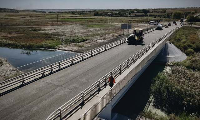 В Изюмском районе на месте разрушенного моста построен новый