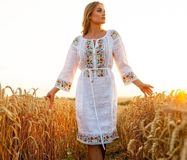 Сукні-вишиванки: чому ця краса актуальна? 