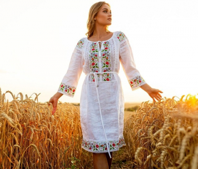 Сукні-вишиванки: чому ця краса актуальна? 