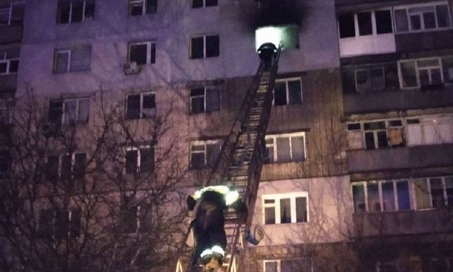 Два человека погибли во время пожара в Харькове