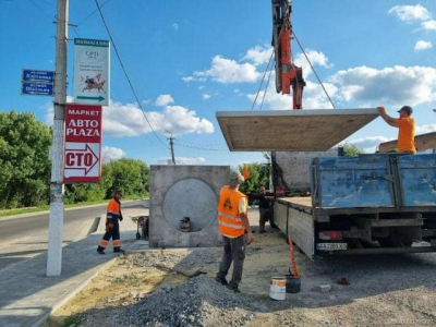 В поселке Бабаи ремонтируют дорогу общего пользования