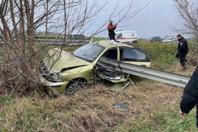 15-летний подросток не справился с управлением автомобиля и погиб
