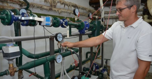 В домах харьковчан массово устанавливают тепловые счетчики