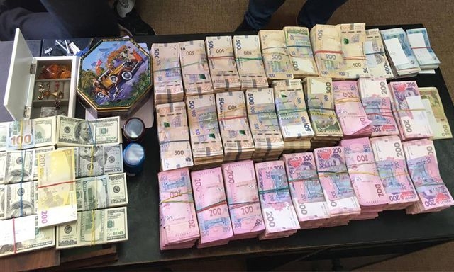 Разоблачена деятельность конвертационного центра