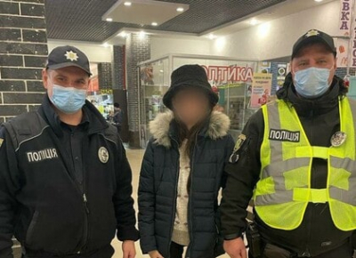 Правоохранители нашли сбежавшую из дома девочку