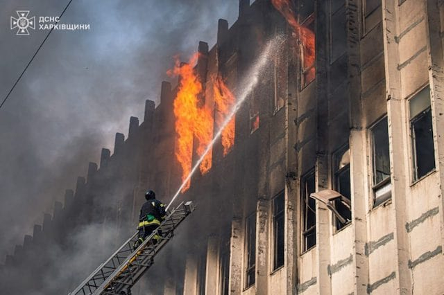 Ракетный удар по Харькову - погибли пять человек, десять ранены