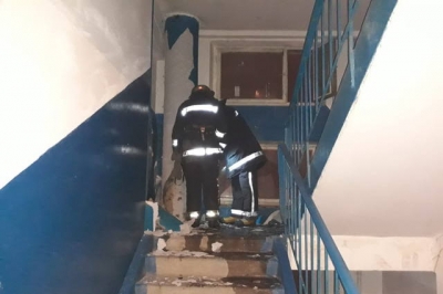 В харьковской многоэтажке прозвучал взрыв (фото)