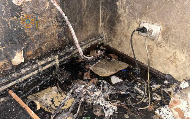 Пожар в многоэтажном доме – спасатели эвакуировали жильцов