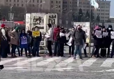 У здания ХОГА сегодня прошла акция протеста театральны работников