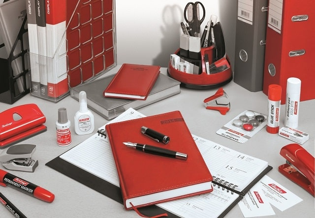 Канцтовари для офісу: список необхідного та особливості вибору
