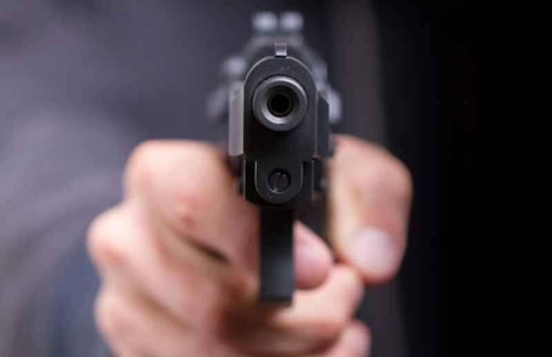 На Харьковщине мужчина выстрелил в прохожего подростка