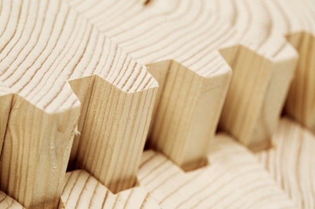 Клееный брус: применение, плюсы и минусы