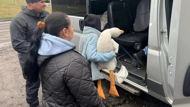 Из Великобурлукской громады нужно вывезти еще двести детей