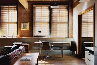 Жалюзи для интерьеров в стиле лофт: виды и особенности