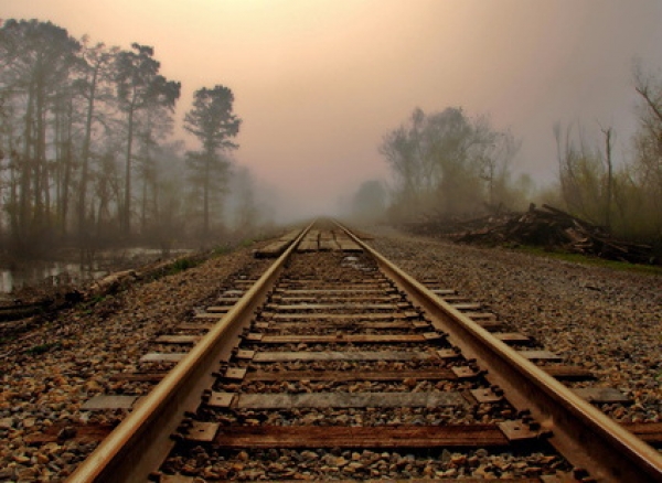 Мужчина украл детали ЖД пути