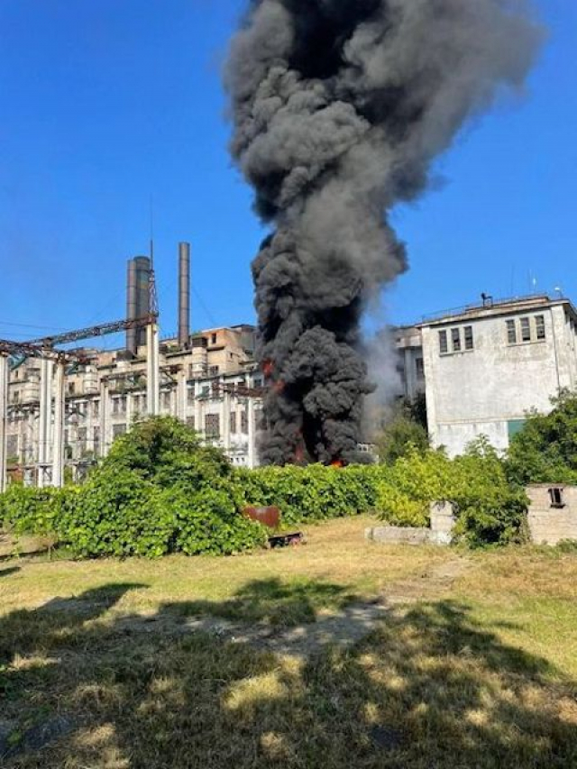 Россияне второй день подряд обстреливают Харьков ракетами С-300