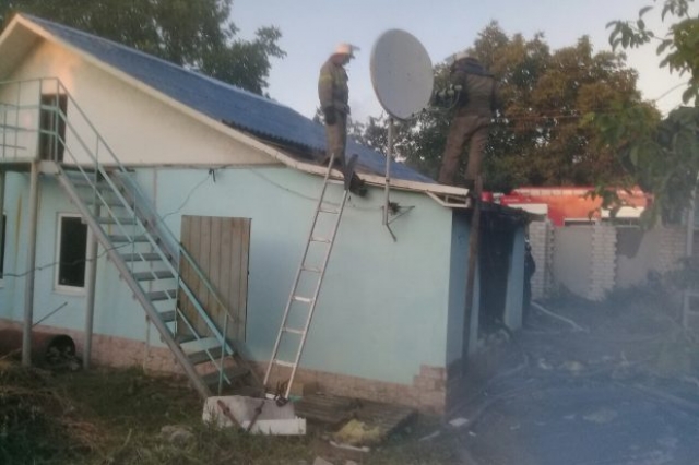 ЧП в Первомайском – во время пожара пострадали женщина и трое детей