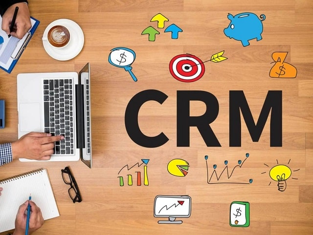 CRM система: что это такое (простыми словами), как работает, кому подойдет