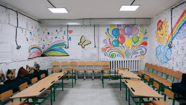 Область получит на обустройство укрытий почти половину средств, выделенных регионам