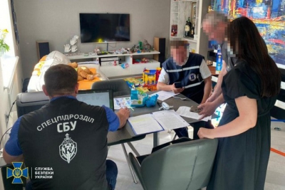 Задержан адвокат, обвиняемый в вымогательстве 60 000 гривен