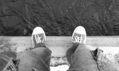 Школьник покончил жизнь самоубийством