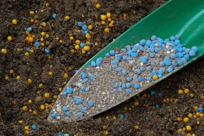 Мінеральні добрива: види, особливості, застосування