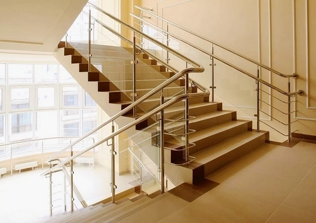 Лестничные марши: что это такое, виды и особенности