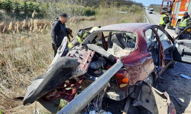 На 498-ом км трассы Киев – Харьков – Должанский произошла смертельная авария (фото)