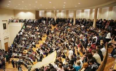 На первый курс поступили 25 тыс. человек