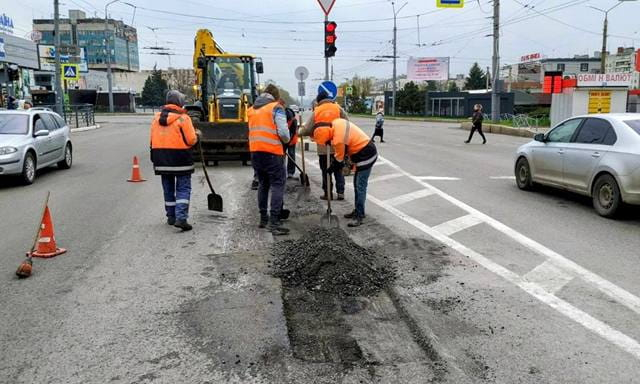 Харьковщине на ремонт и содержание дорог выделено 804 млн гривен