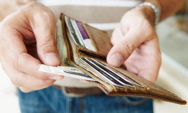 Микрокредит: в чем подвох, почему его так просто взять?