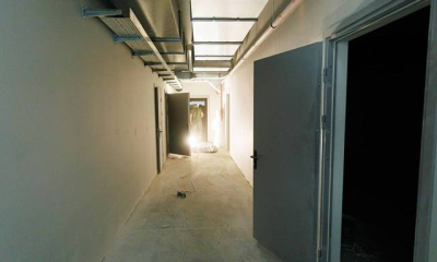 В Дергачах продолжается строительство подземного укрытия для лицея