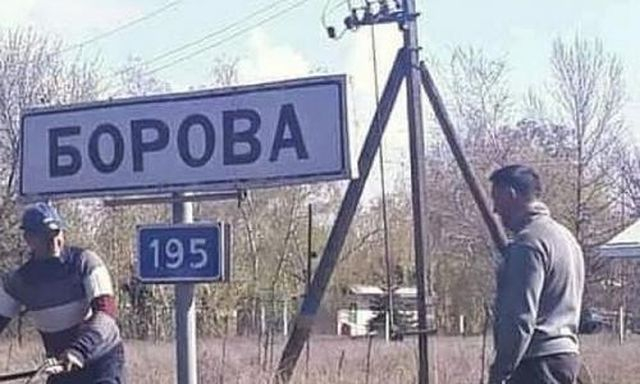 Из поселка Боровая уехали почти все врачи, в аптеках нет лекарств