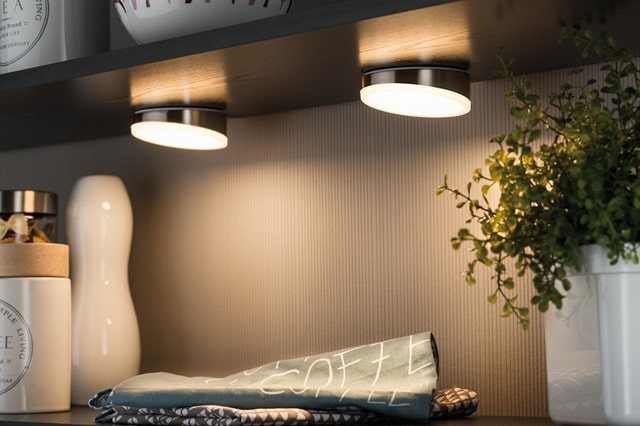 Акумуляторні лампи в інтер'єрі, або як освітити навіть важкодоступні місця