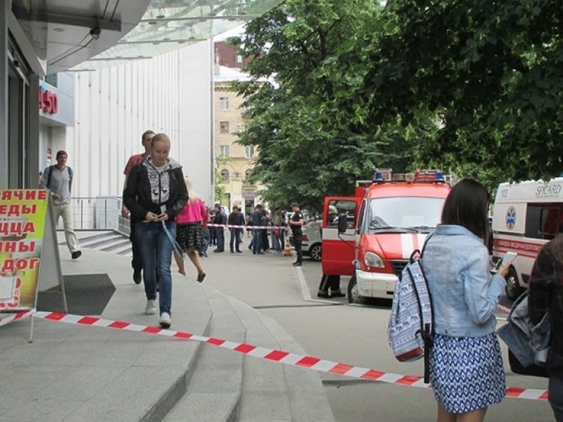 В Харькове в очередной раз «заминировали» бизнес-центры: горожане назвали предполагаемые причины